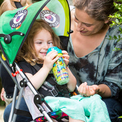 Daphyl's Grateful Dead straw cup features a locking lid for spill-free travel.