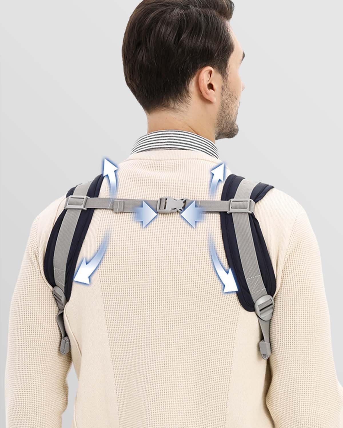 Daurore Paw adjustable shoulder straps distribute weight for comfort