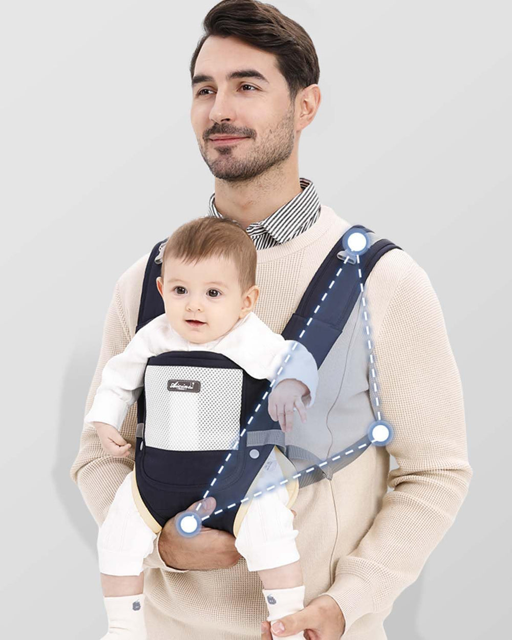 Daurore Paw front and back facing options for versatile carrying