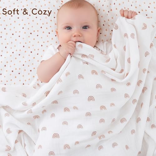 David's Kids 100% cotton muslin close-up shows breathable weave ideal for moisture absorption