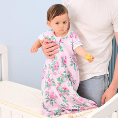 David's Kids muslin sleep sack side view shows roomy bottom space for comfortable kicking.