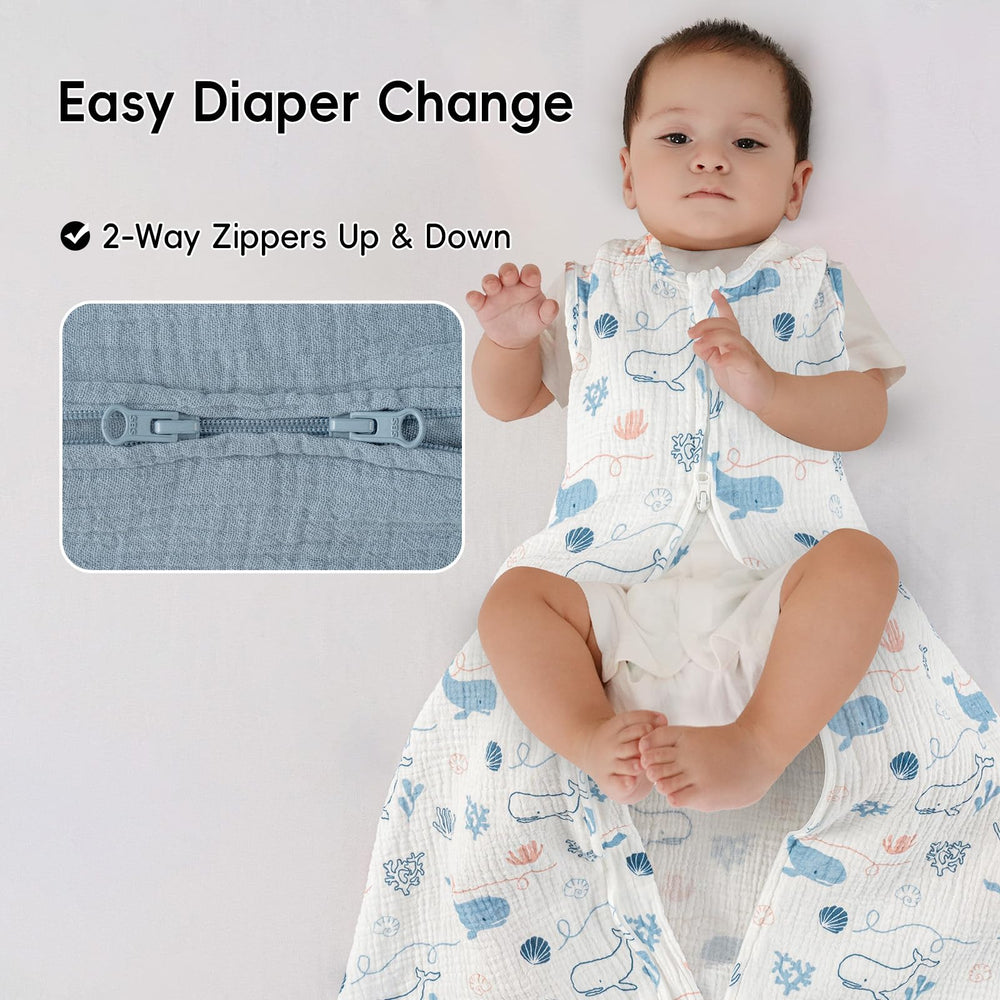 David's Kids two-way zipper feature with guard supports quick diaper changes.