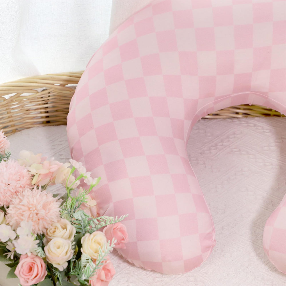 DAYEEBALL machine-washable pillow cover for easy care.