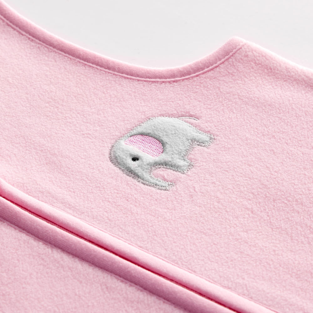 DaysU two-way zipper sleep sack simplifies diaper changes while keeping baby snug