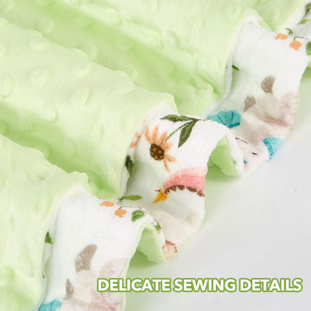 DCOOLGO Dragon Baby Blanket provides nursery snuggles with soft plush texture.