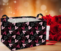DDBASKET collapsible heart basket folds flat for space-saving storage.