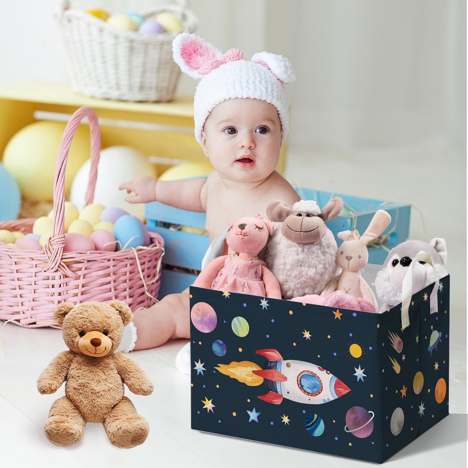 DEANHOT Rocket and star graphics brighten play areas while organizing.