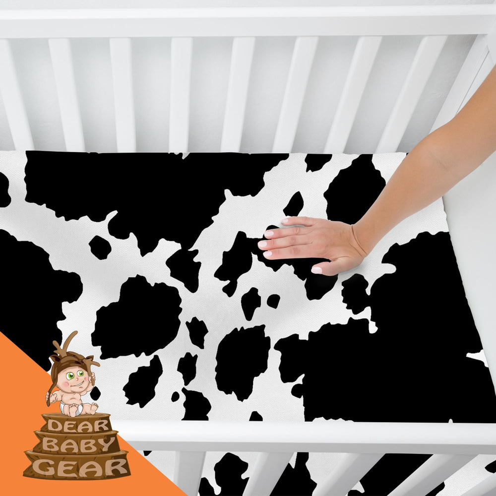 Dear Baby Gear snug-fit design keeps the sheet in place for naps.
