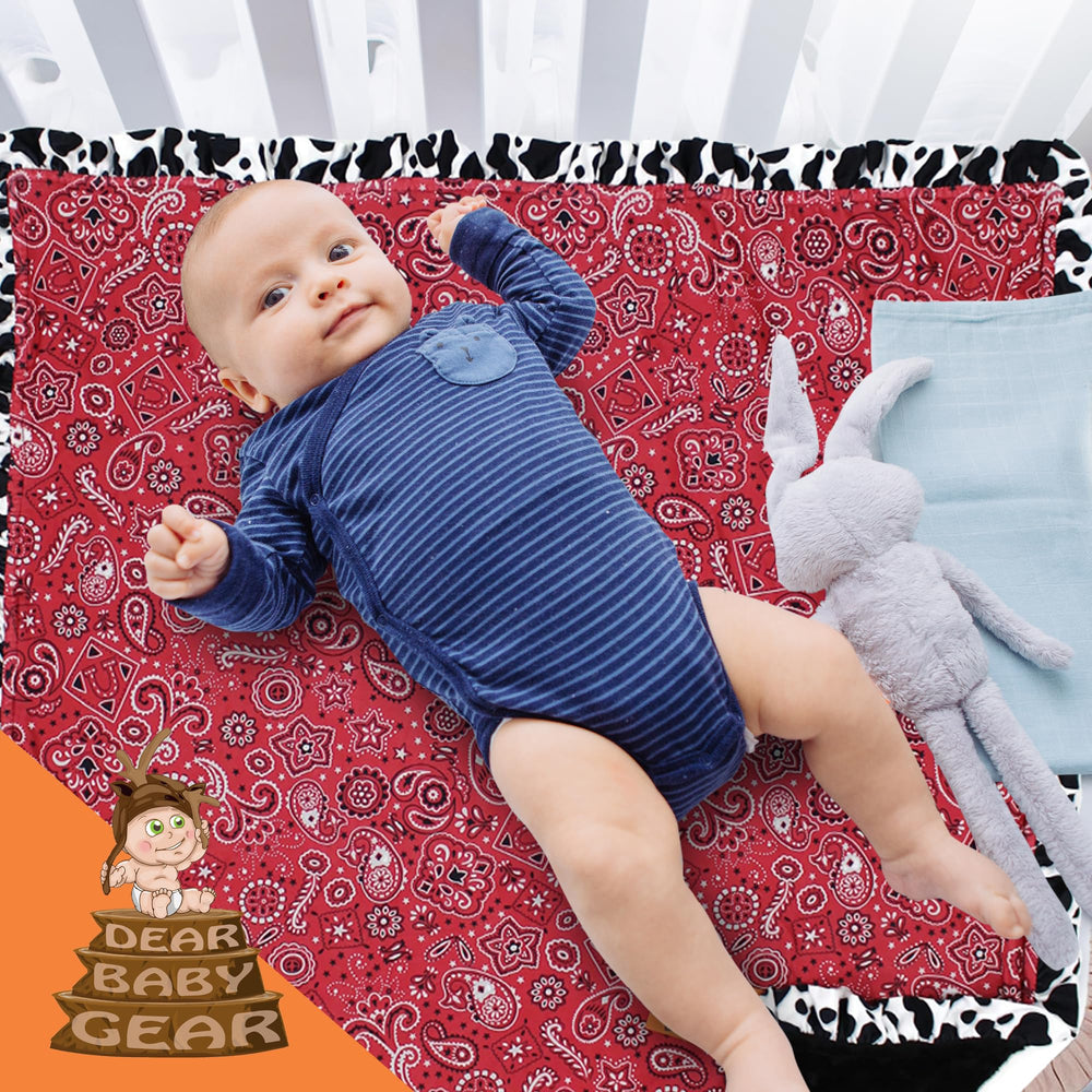 Dear Baby Gear Farm Deluxe lightweight blanket, 33x33 inches, ideal for travel.