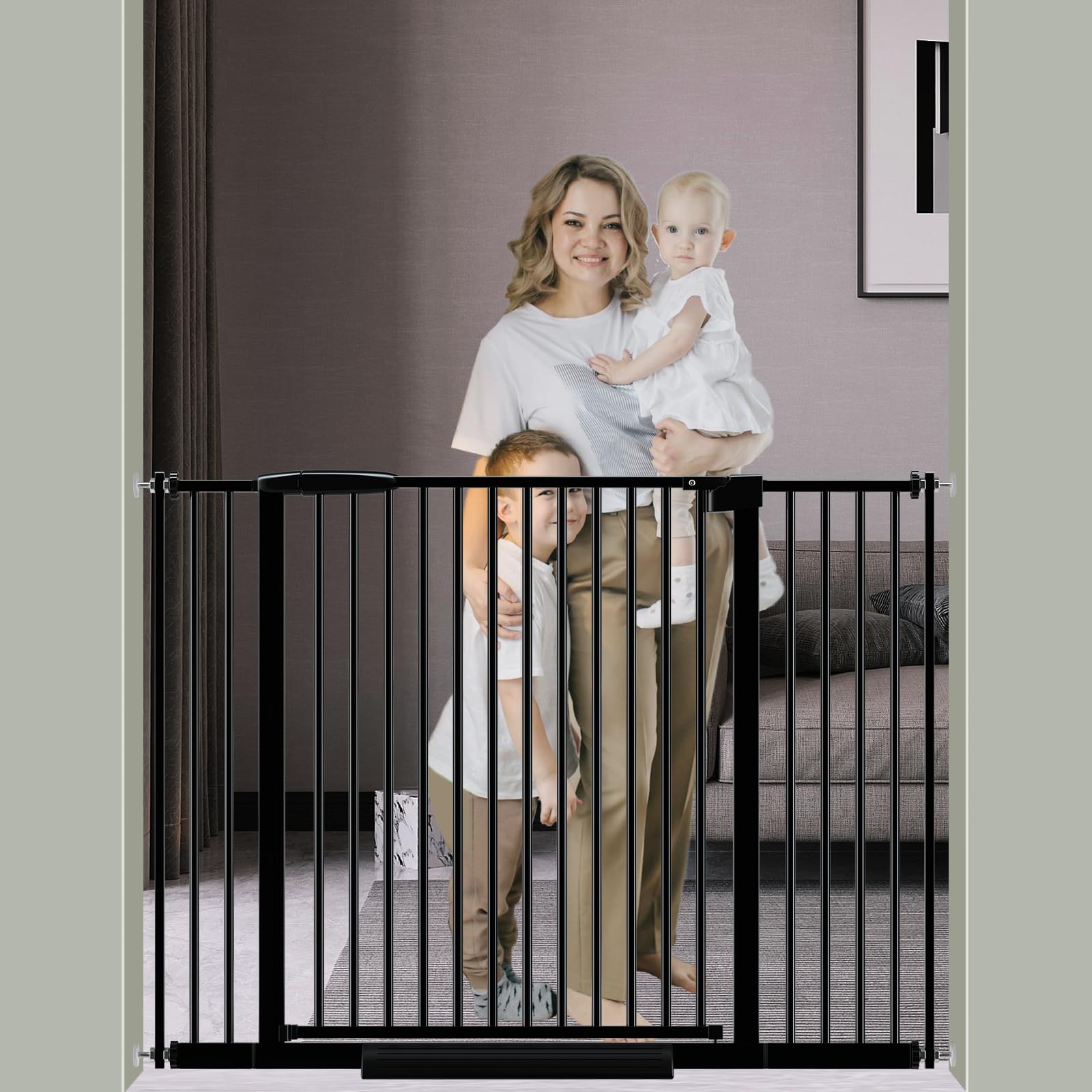 DEARBB extra-wide gate with ultra-narrow spacing keeps small children safe at home.