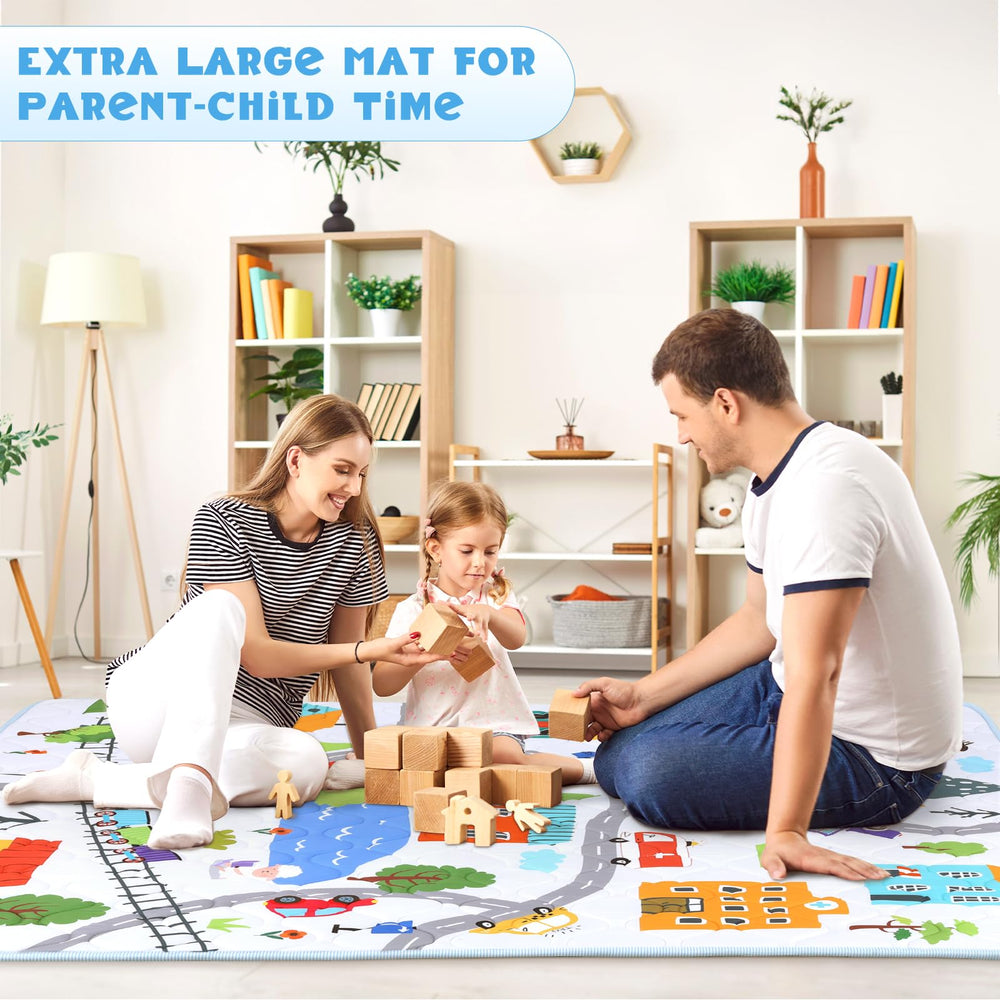 Decalsweet cute-pattern mat with bright colors to engage baby.