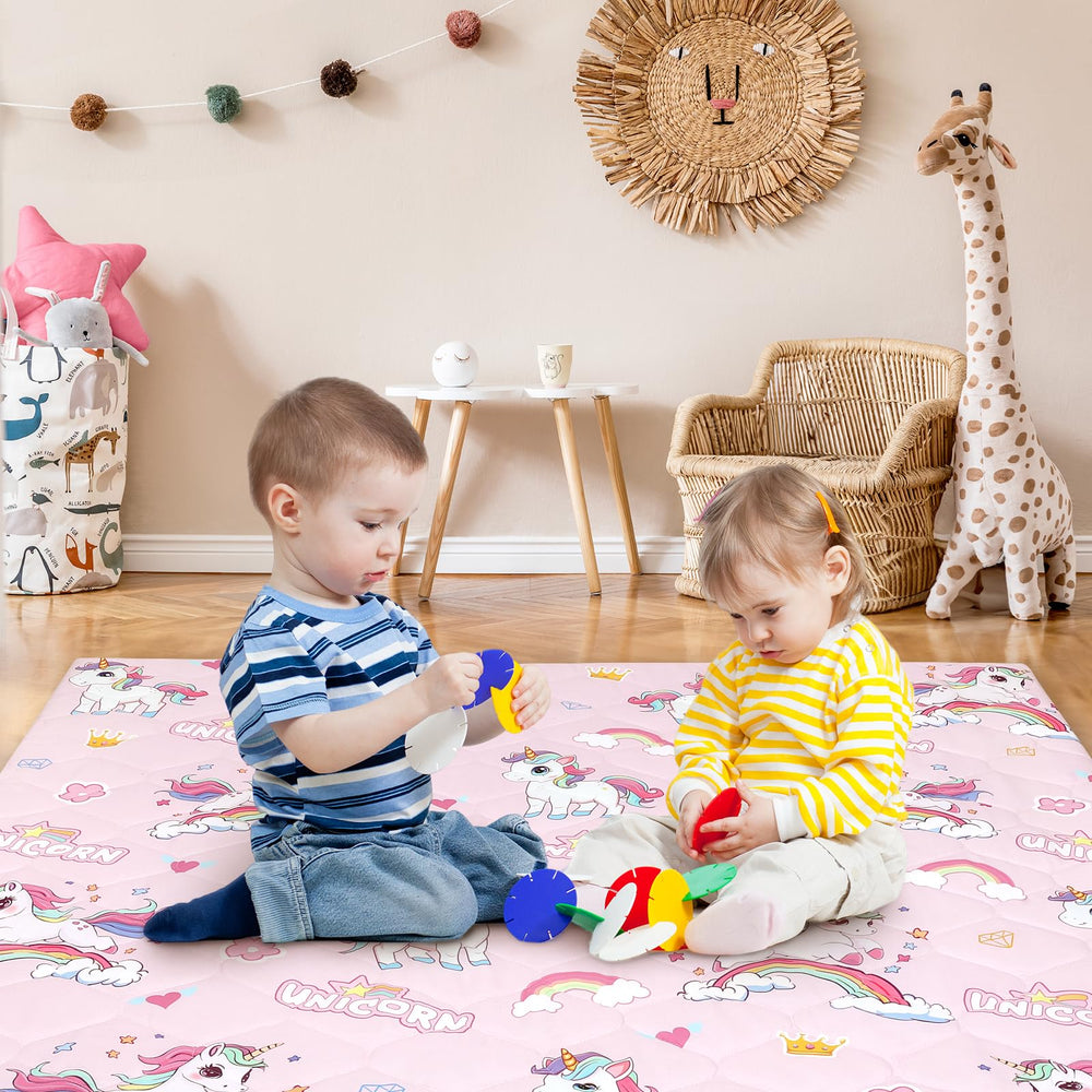 Decalsweet crawling-friendly design doubles as decorative living room mat.