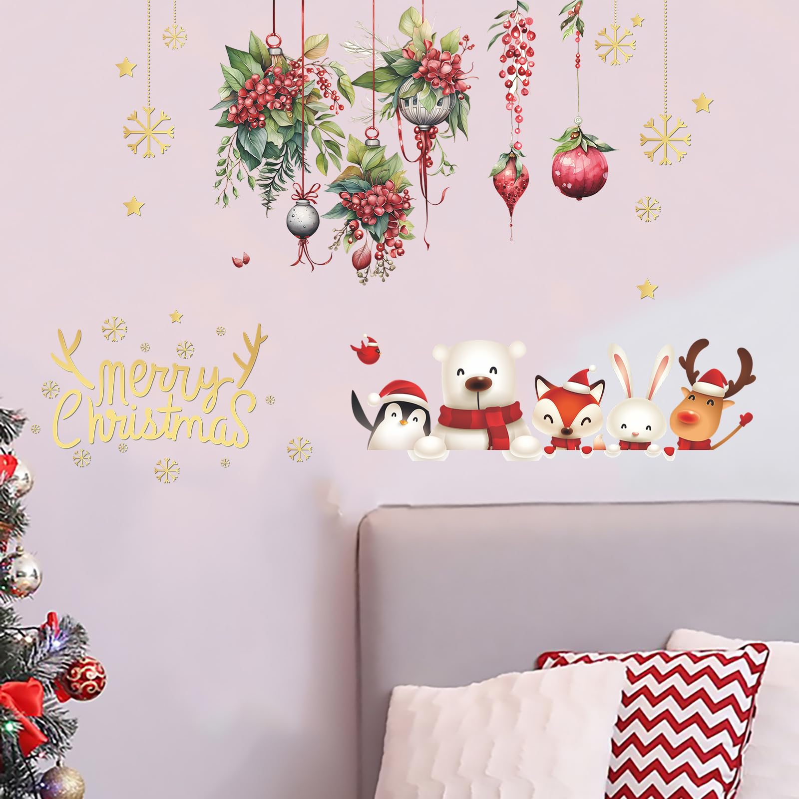Dechom living room holiday decor for festive, inviting atmosphere in homes or cafes.