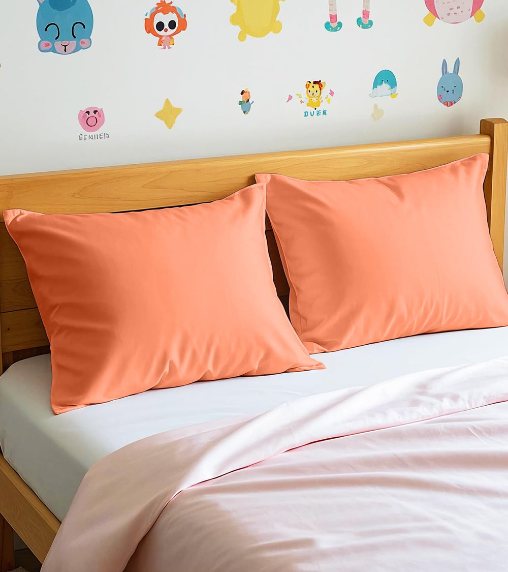Care-friendly Deep Dream pillowcase remains durable and soft after machine washing.