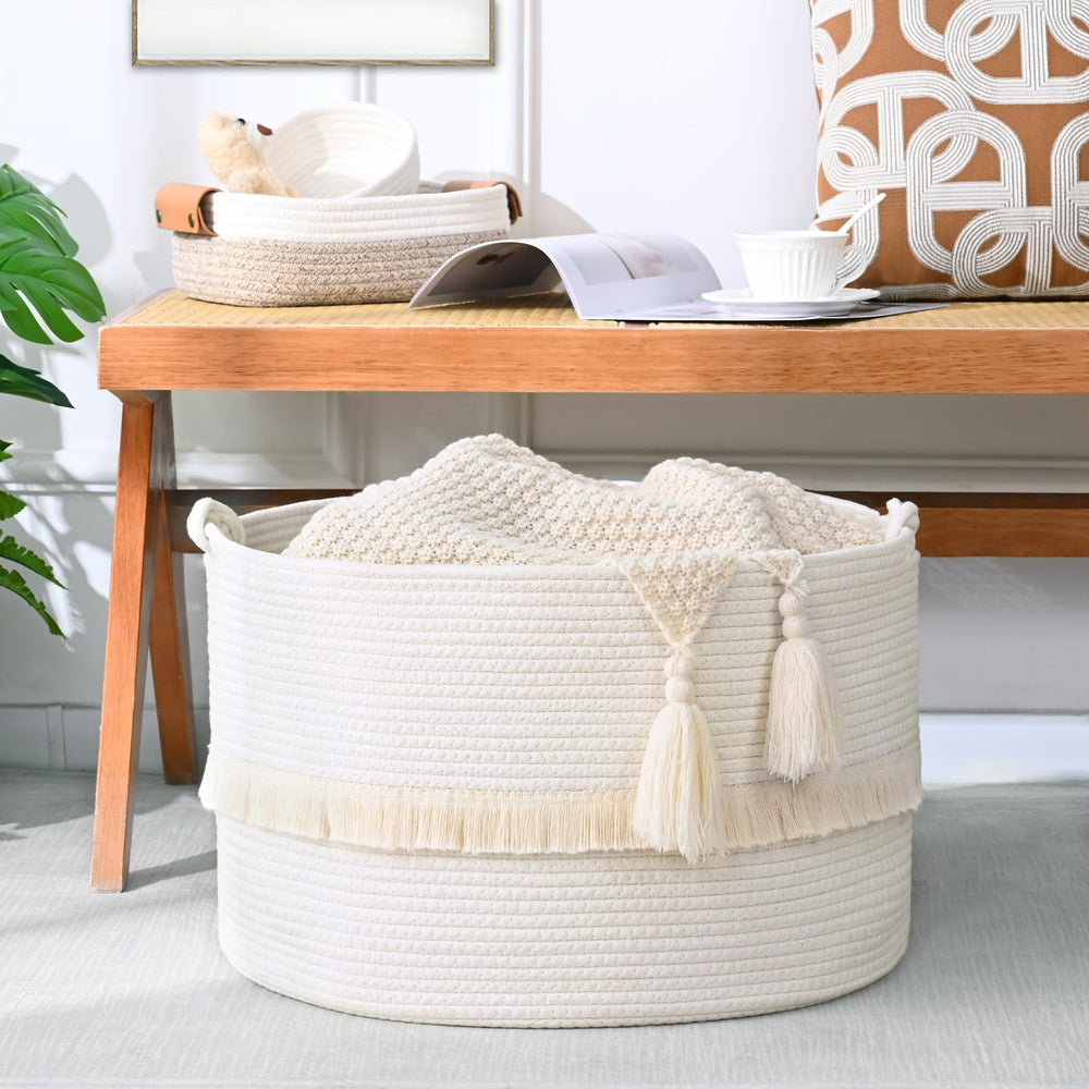 Degeyoyo 67L blanket basket offers multi-purpose storage for blankets and toys.