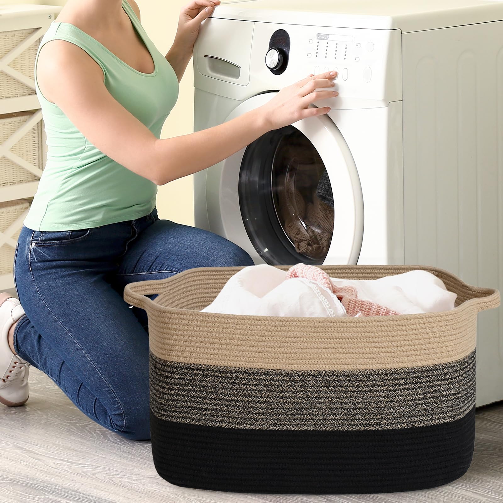 Degeyoyo bedroom and laundry area use supports clutter-free living spaces.