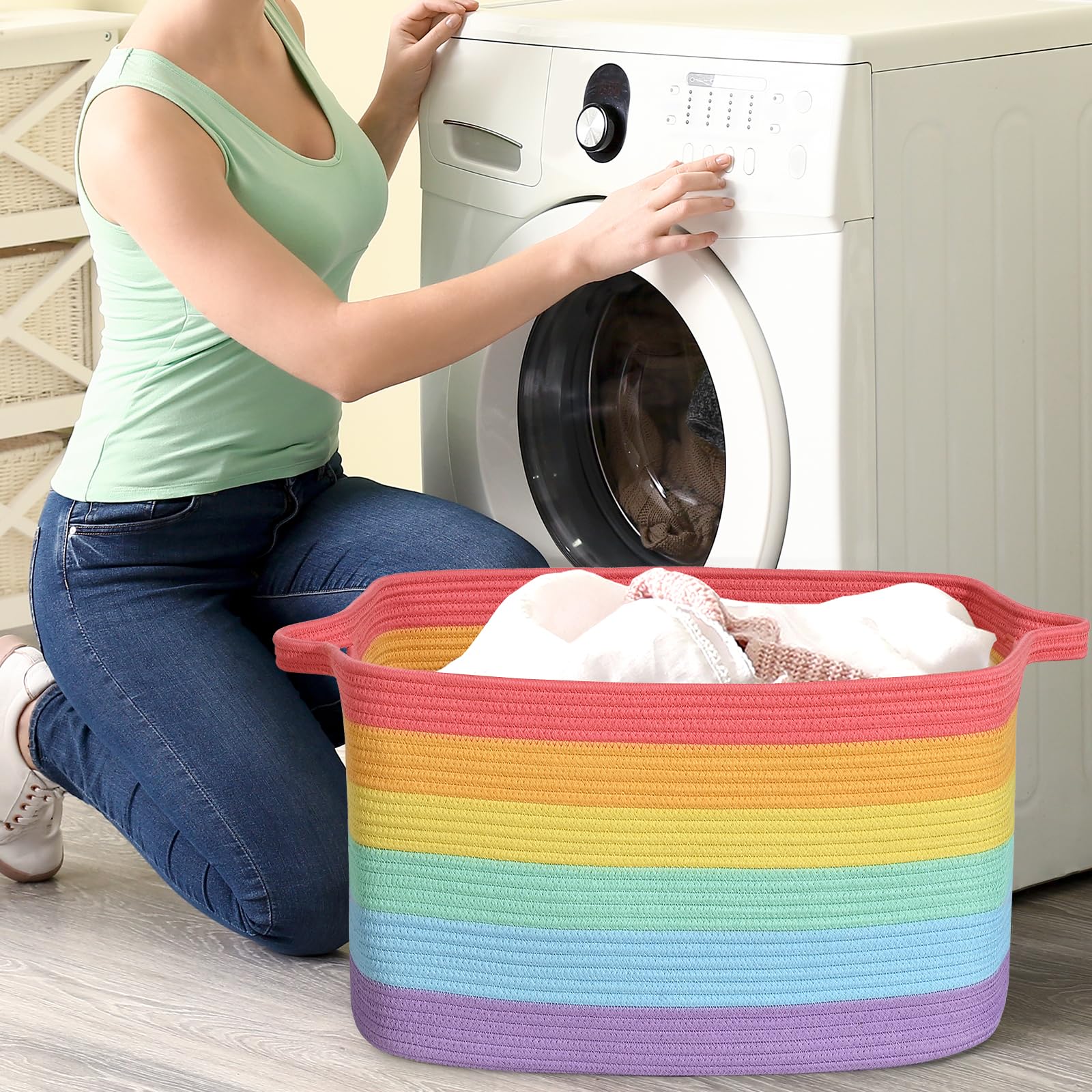 60L size with dimensions ensures roomy storage options