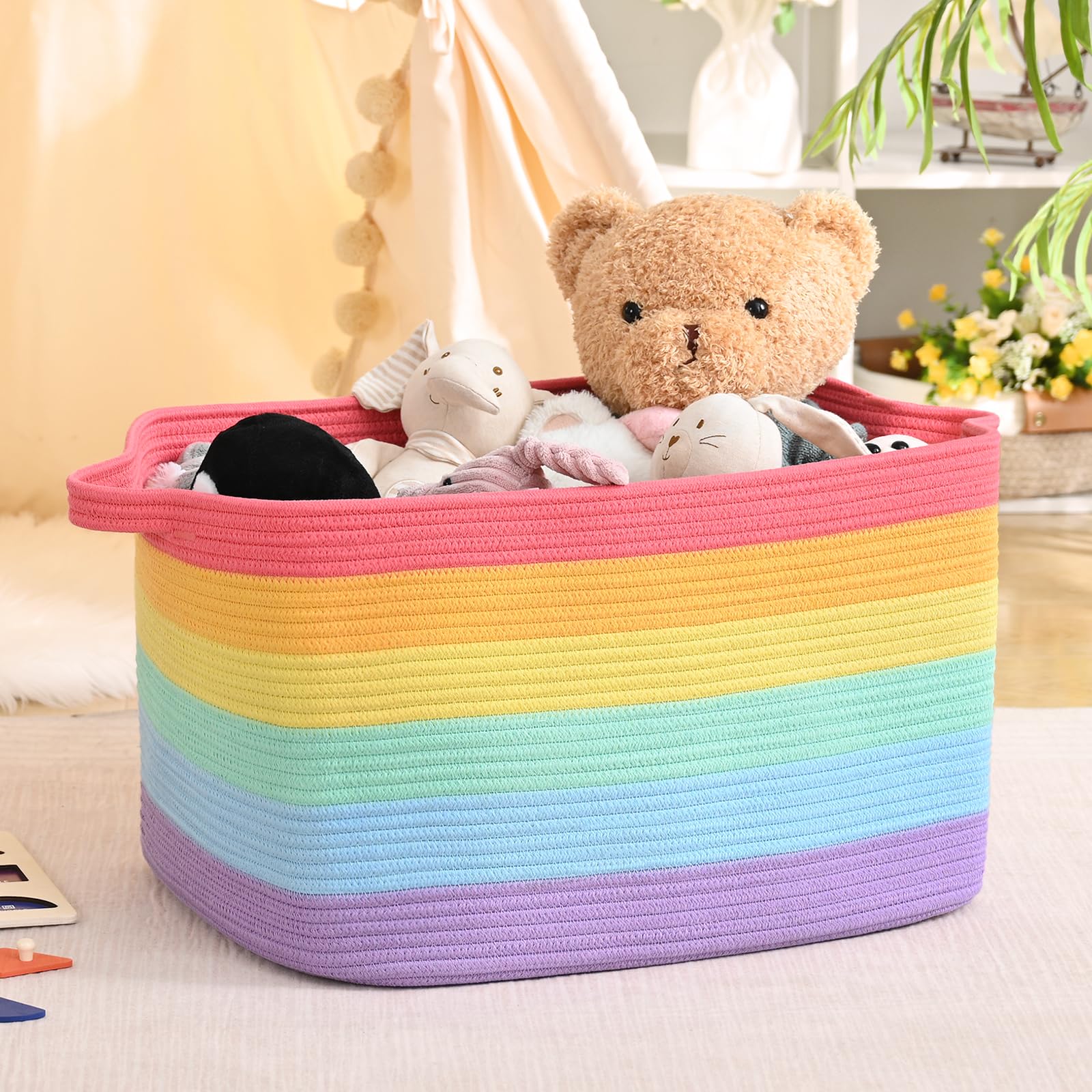 Degeyoyo basket handle detail highlights sturdy reliable grips for daily use