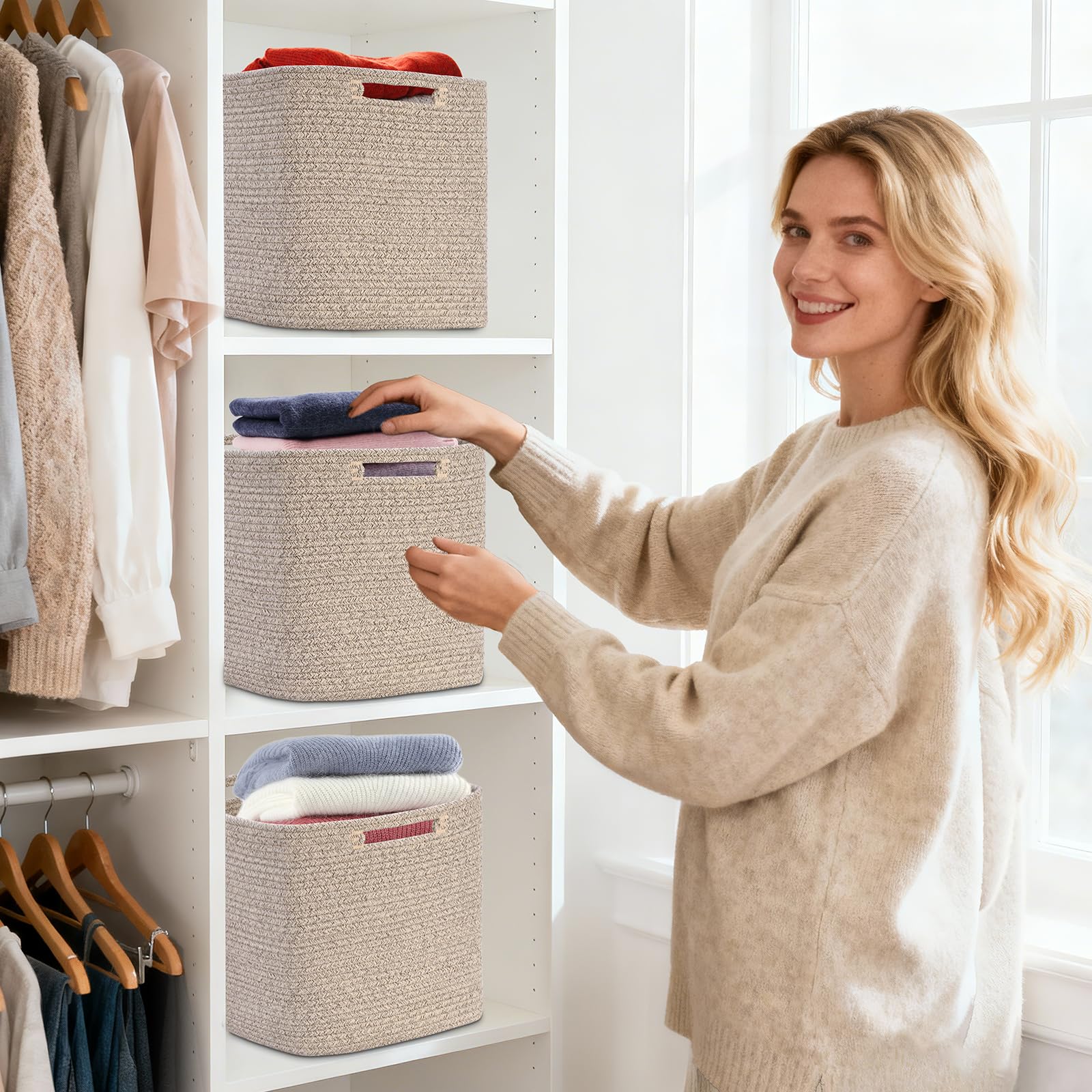 Degeyoyo cube storage bin 3-pack maintains shape when filled with blankets.