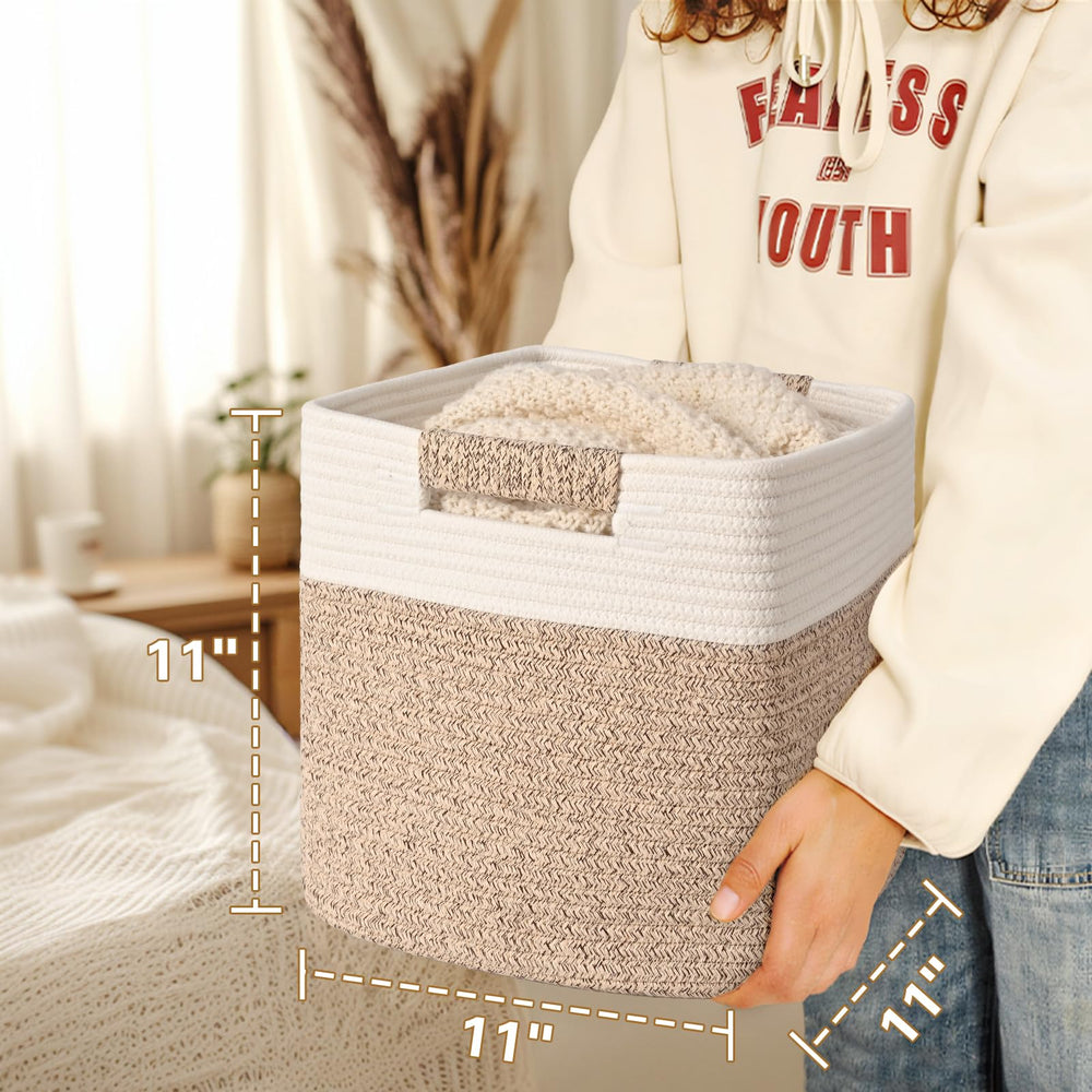 Degeyoyo cube bins fold easily and return to shape.