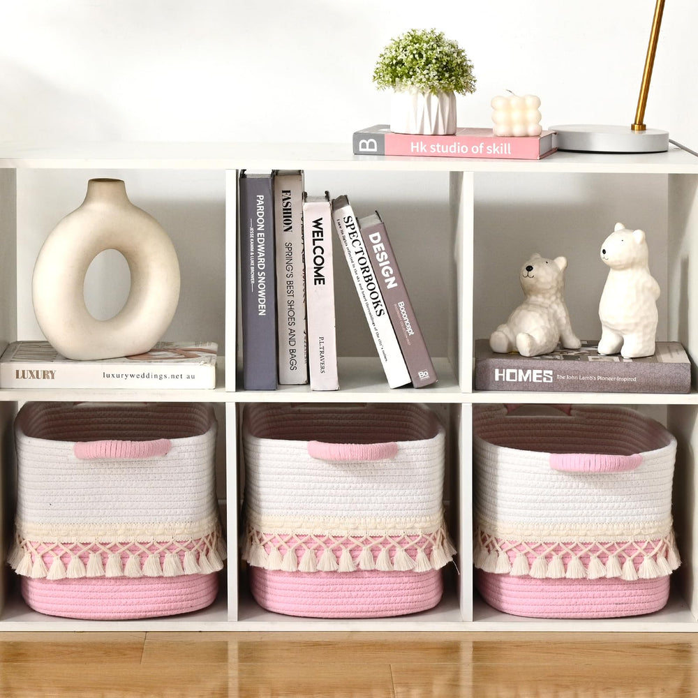 Degeyoyo large woven basket stacks neatly for towels, blankets, or toys.