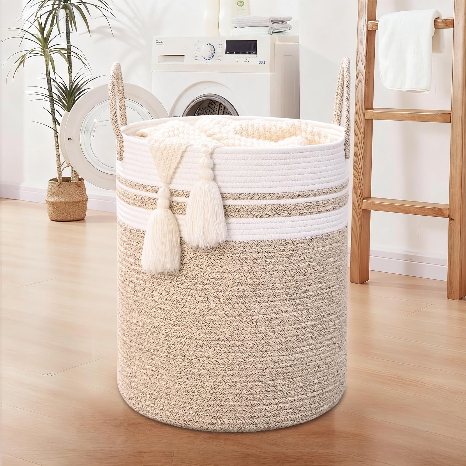 Degeyoyo 52L capacity laundry hamper with large storage potential
