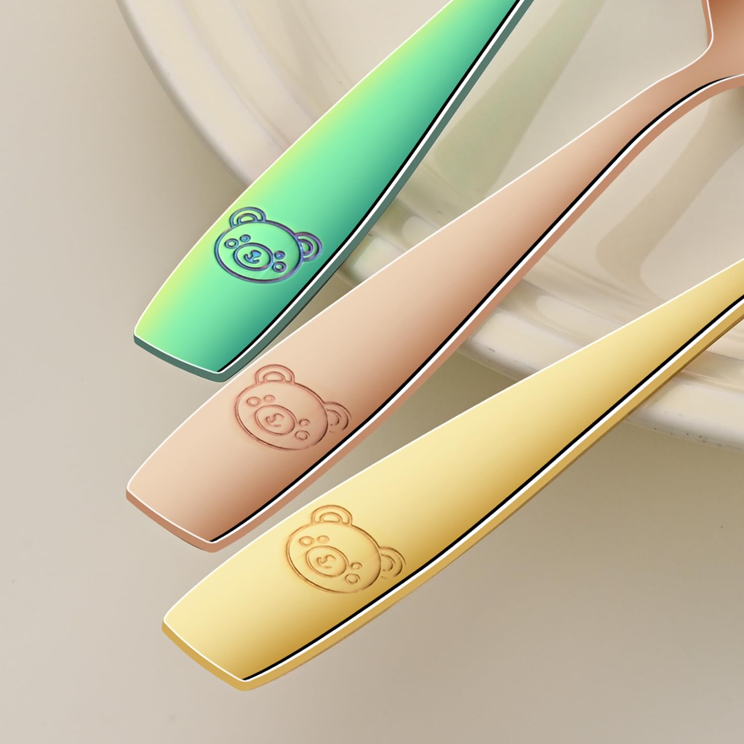 Dehov 18/0 stainless steel is durable and dishwasher safe