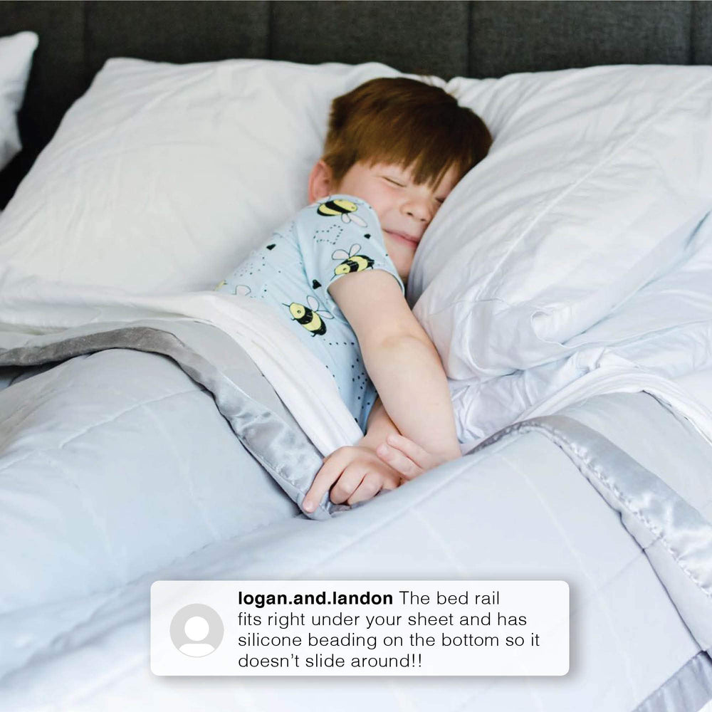 Delta Children bed bumper under-sheet installation enables stable transitions.
