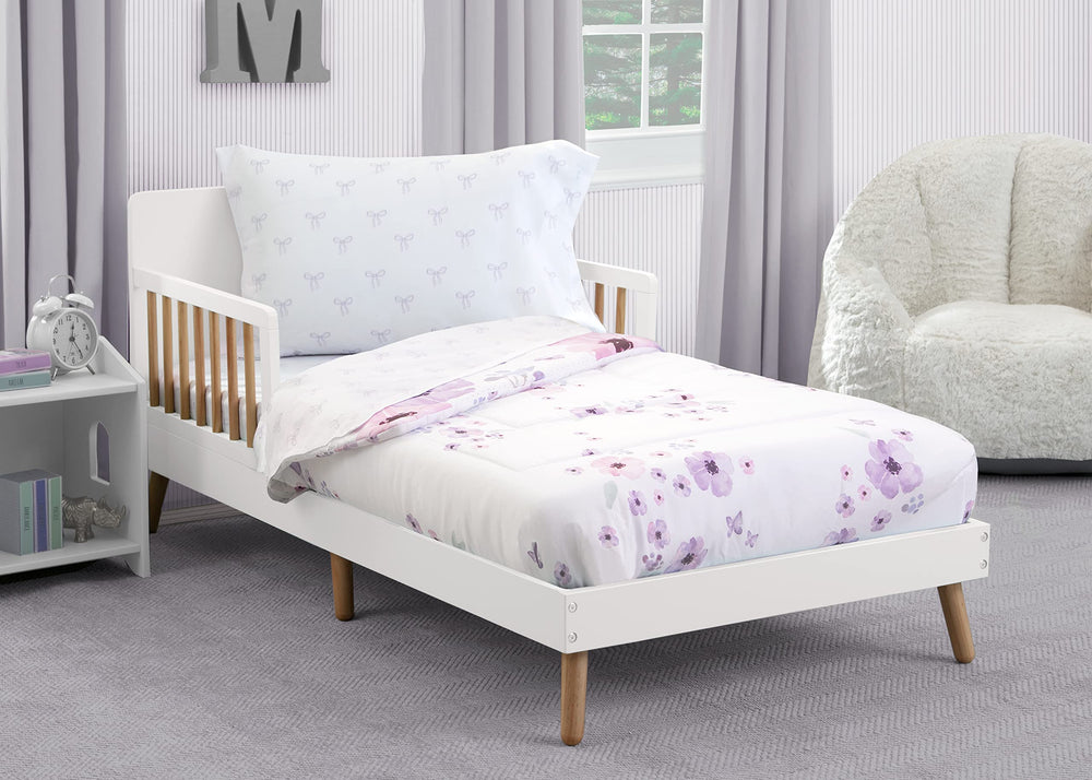 Delta Children purple bouquet fitted bottom sheet fits standard toddler mattress