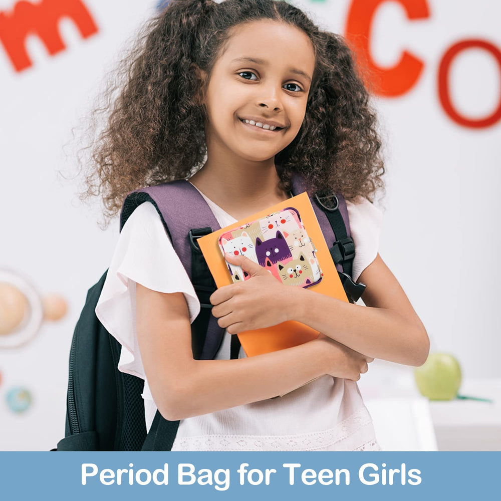 Desing Wish bag inner pocket keeps tampons clean and accessible.