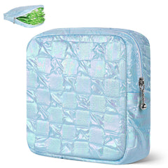 Desing Wish period bag with inner pocket keeps tampons organized and discreet.