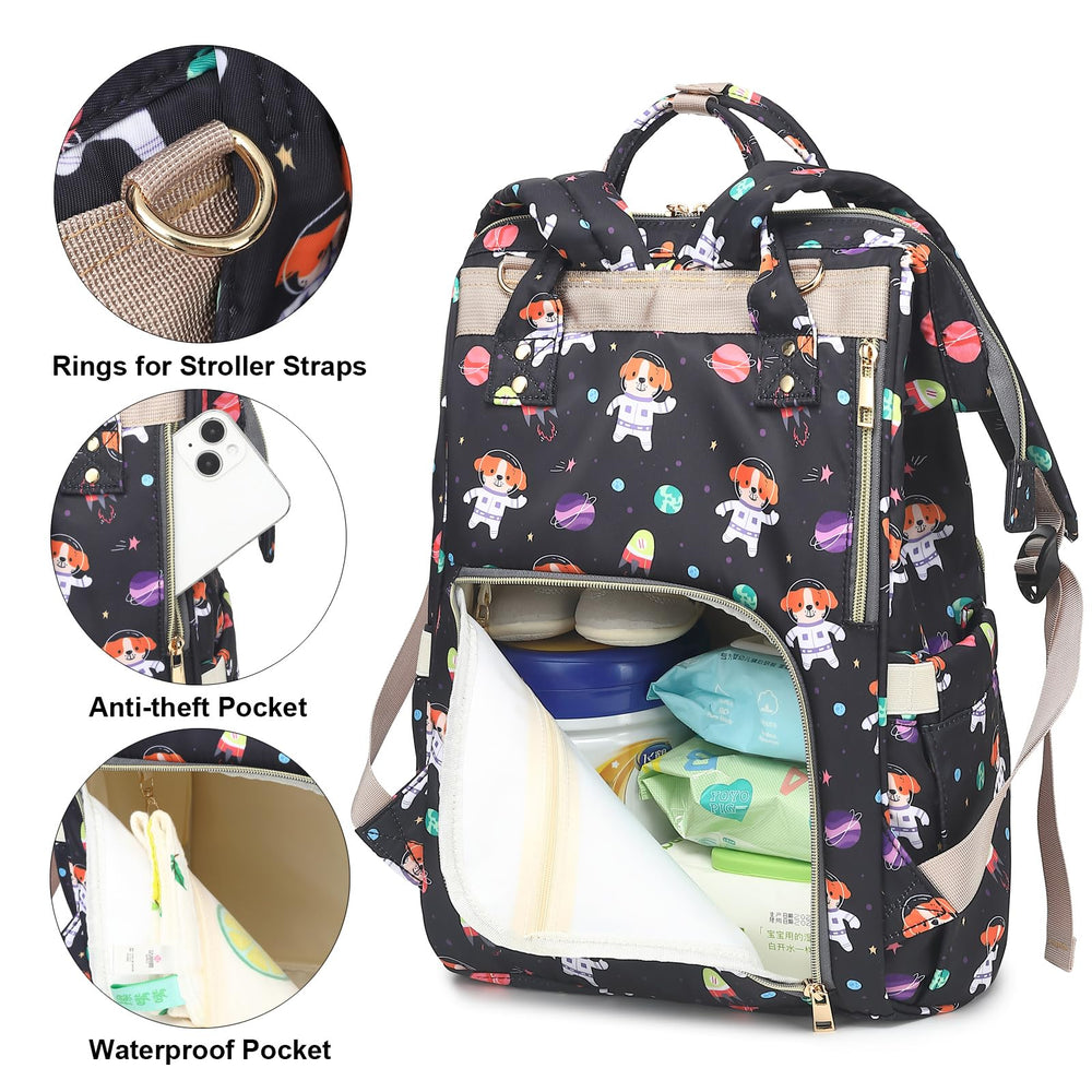 Three insulated pockets help bottles stay warm during trips.