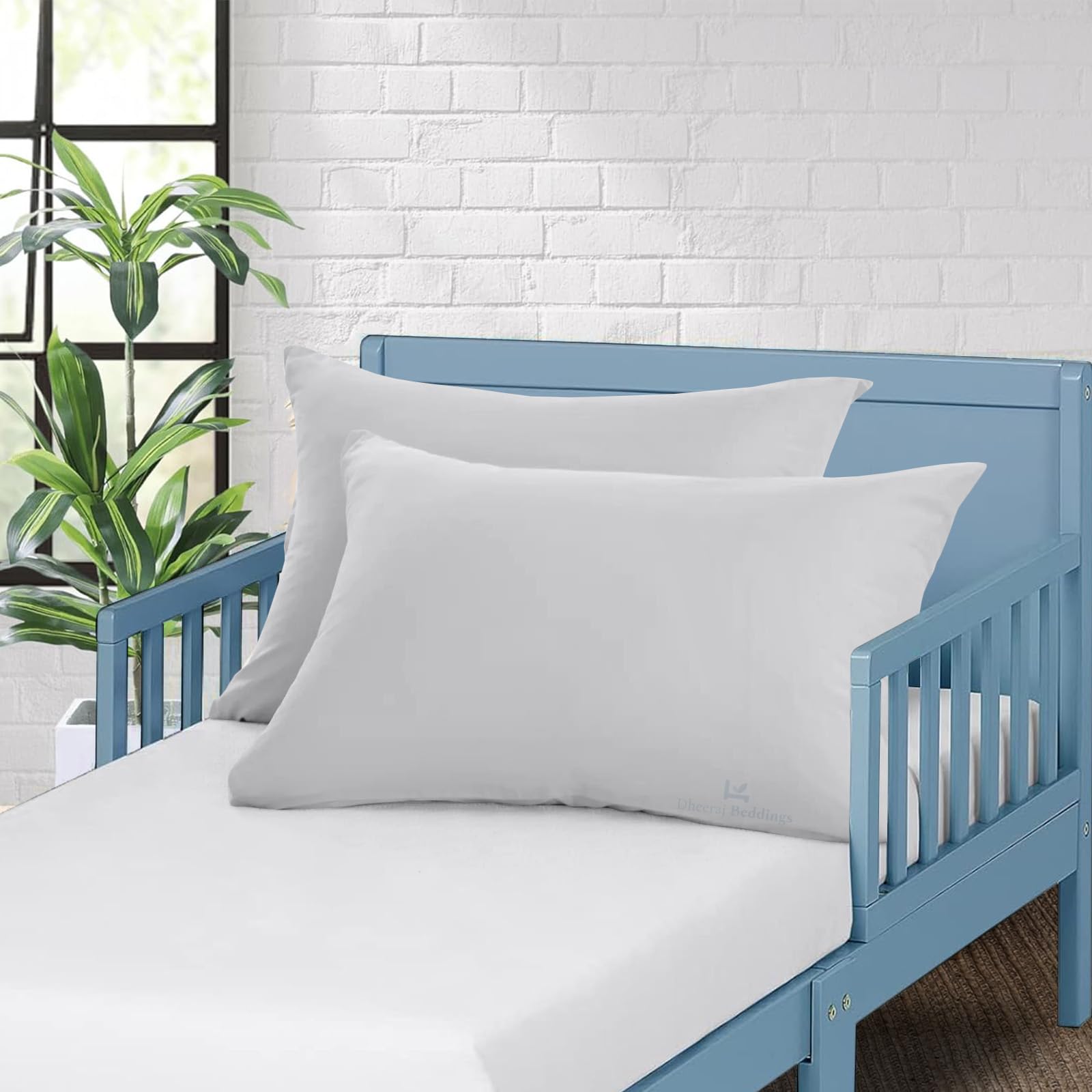 Dheeraj Beddings Egyptian cotton close-up showing ultra-soft 500-thread-count weave