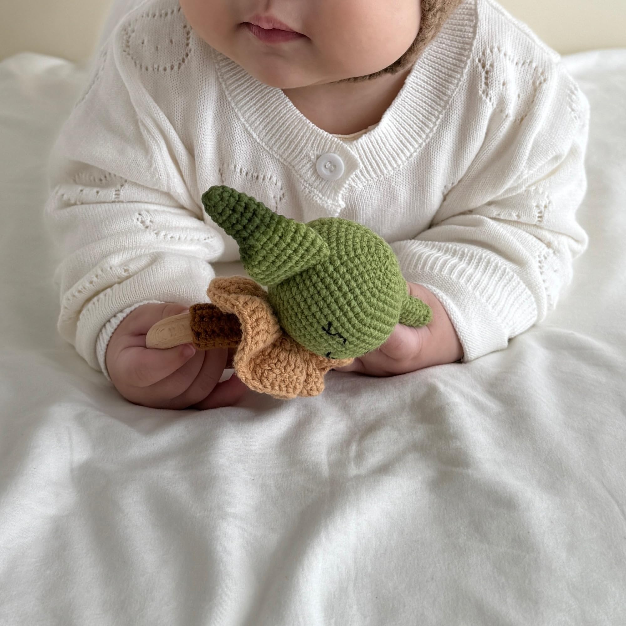 DICHA gender-neutral rattle makes a thoughtful baby gift
