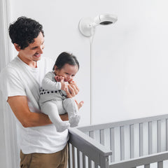 Didalo Flex tabletop placement provides quick setup for nursery or travel.