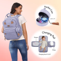 Dikaslon pacifier case keeps pacifiers clean and ready for quick changes.