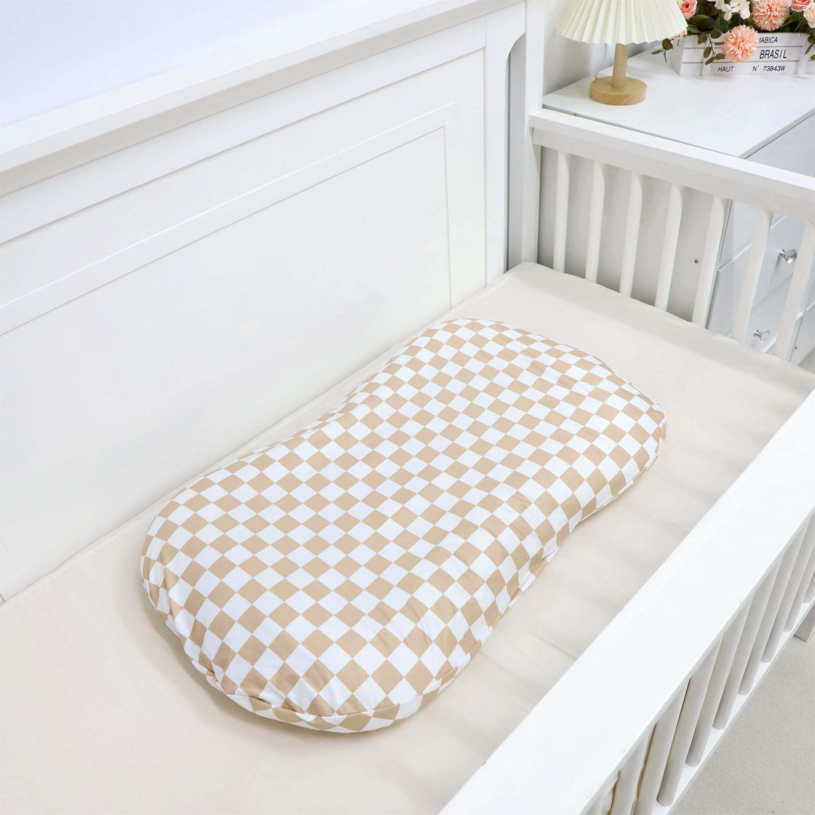DILIMI baby lounger cover gift-ready presentation in nursery