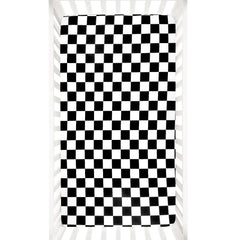 DILIMI checkerboard crib sheet close-up shows ultra-soft jersey knit for gentle baby sleep