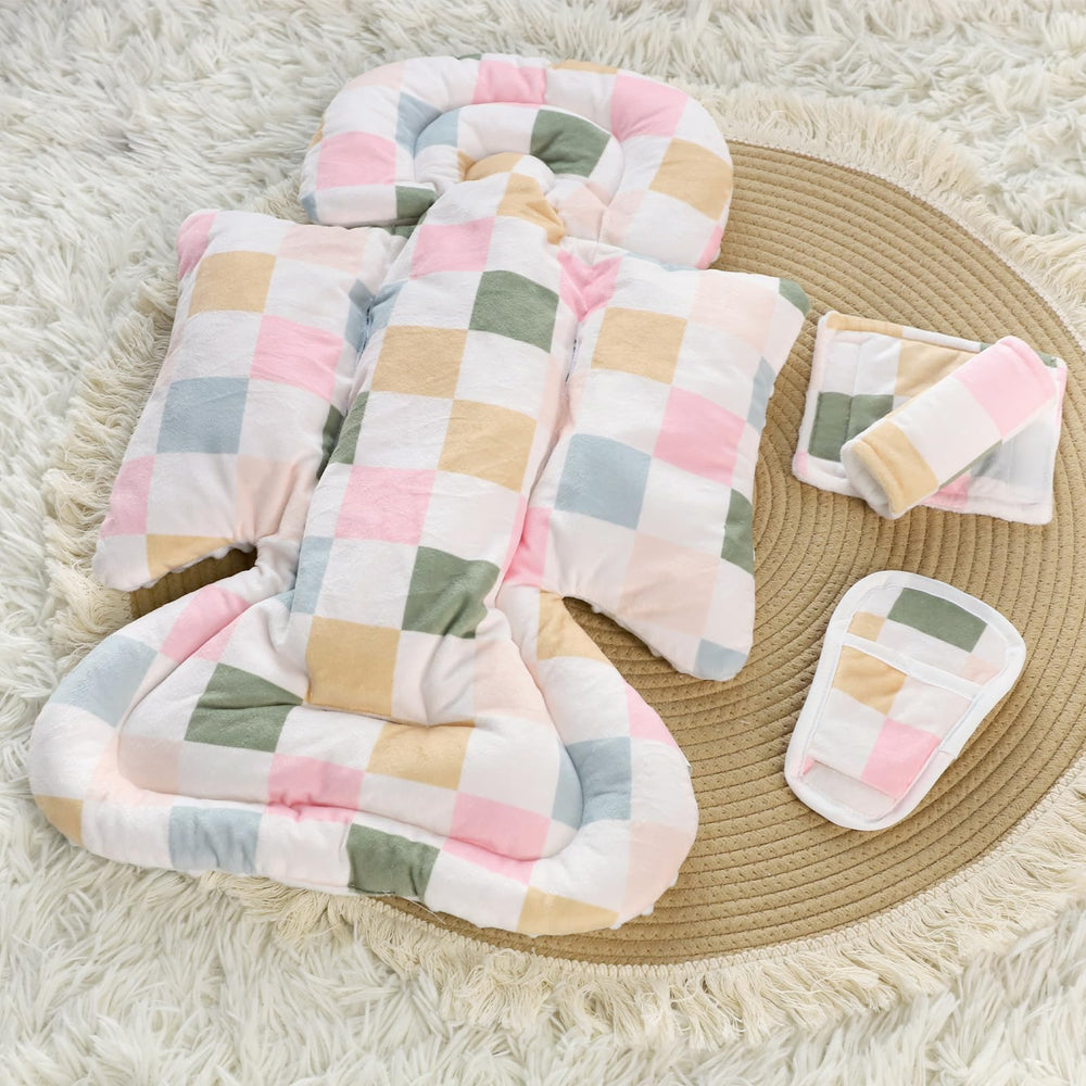DILIMI checkered baby car seat cover pairs well with the insert for travel.