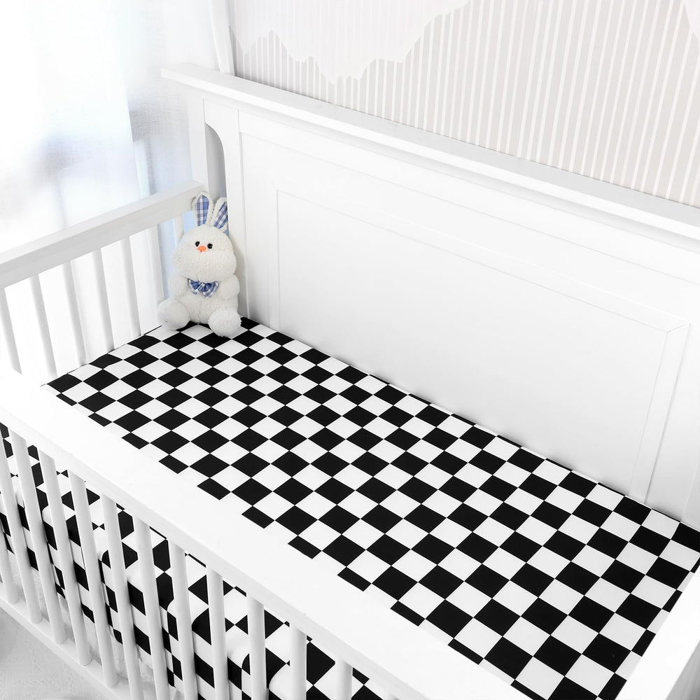 DILIMI easy-care crib sheet resists fading, wrinkles, and shrinking after washes