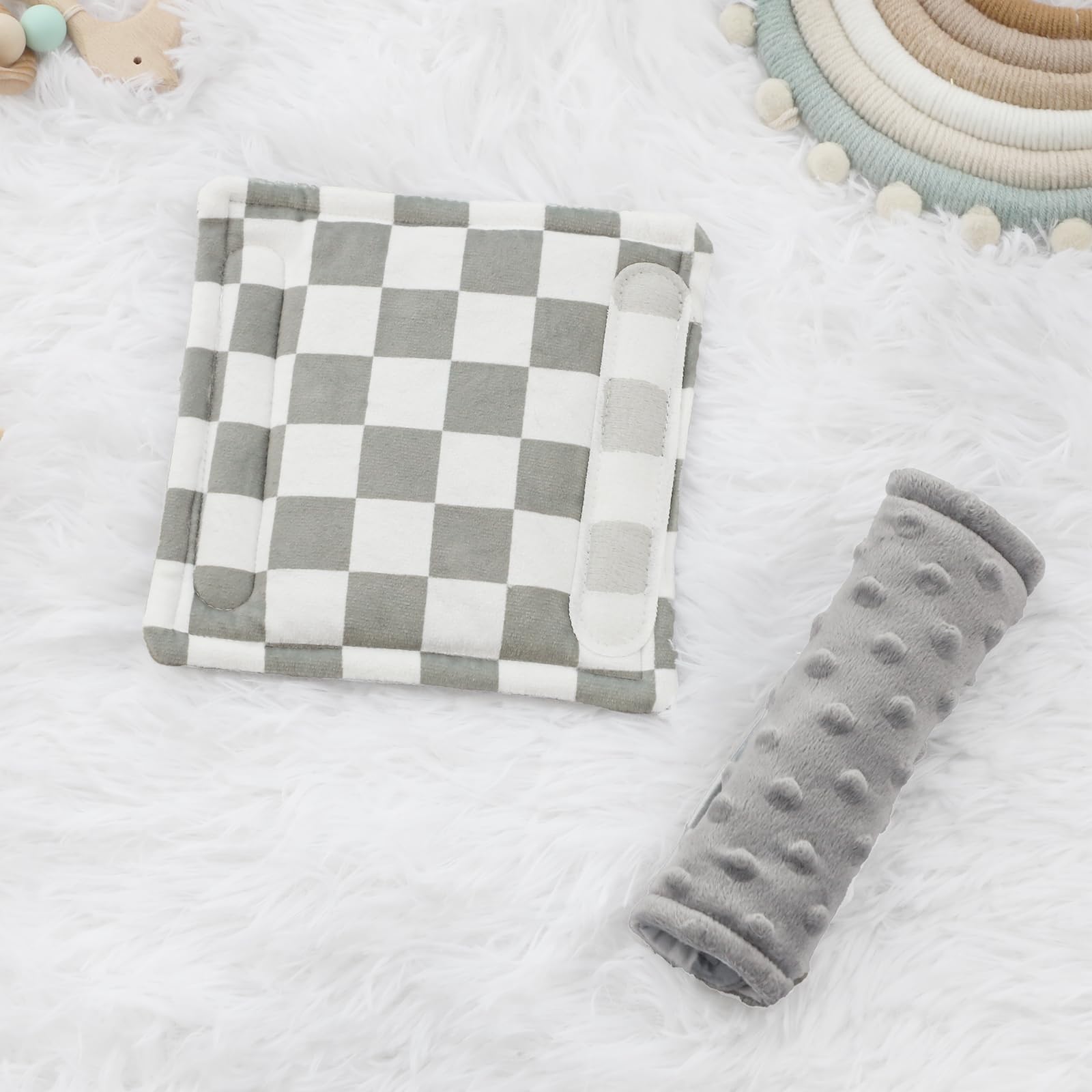 dilimi grey-checkered look complements travel gear and baby outfits