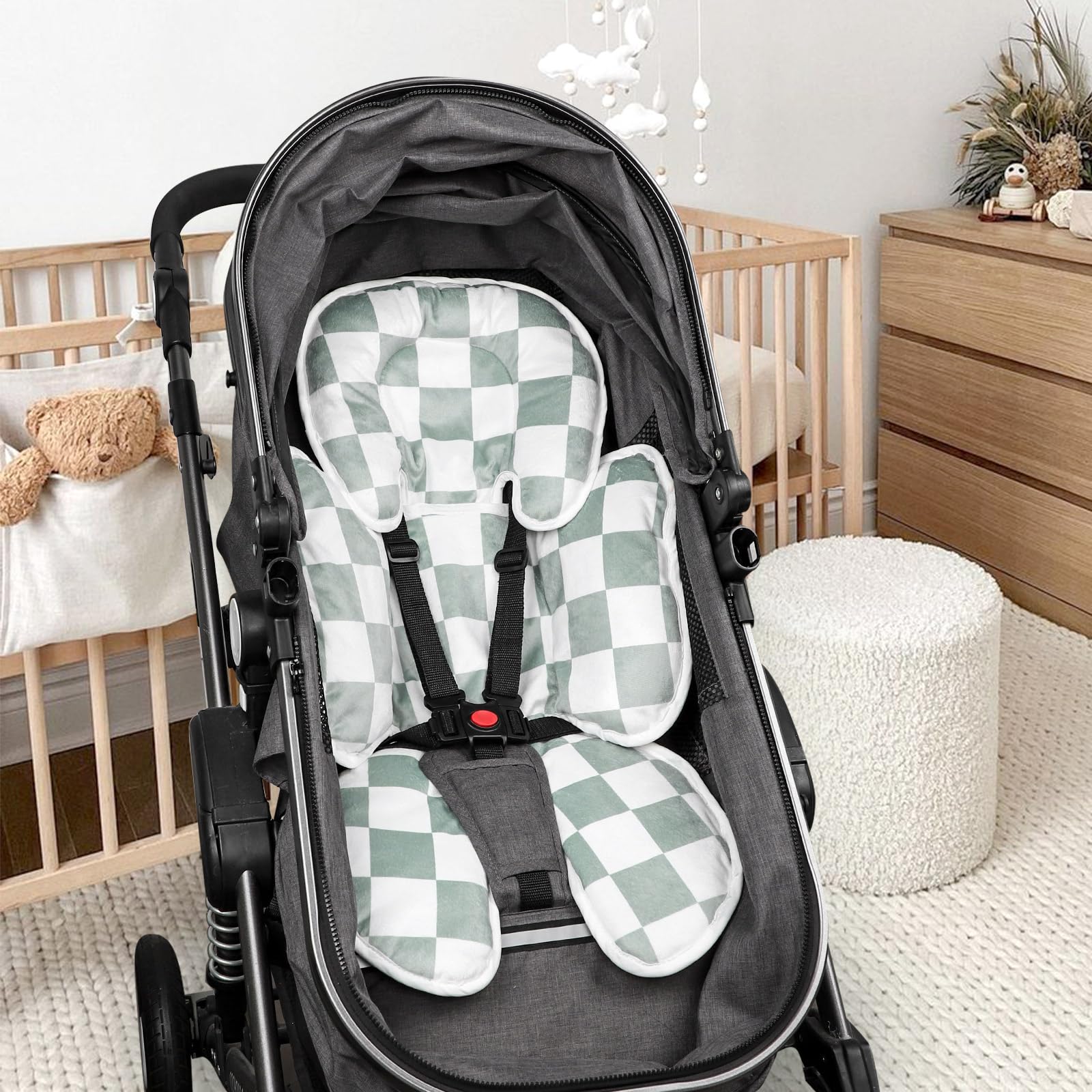 DILIMI green leaf theme cover pairs with the insert for coordinated travel gear.