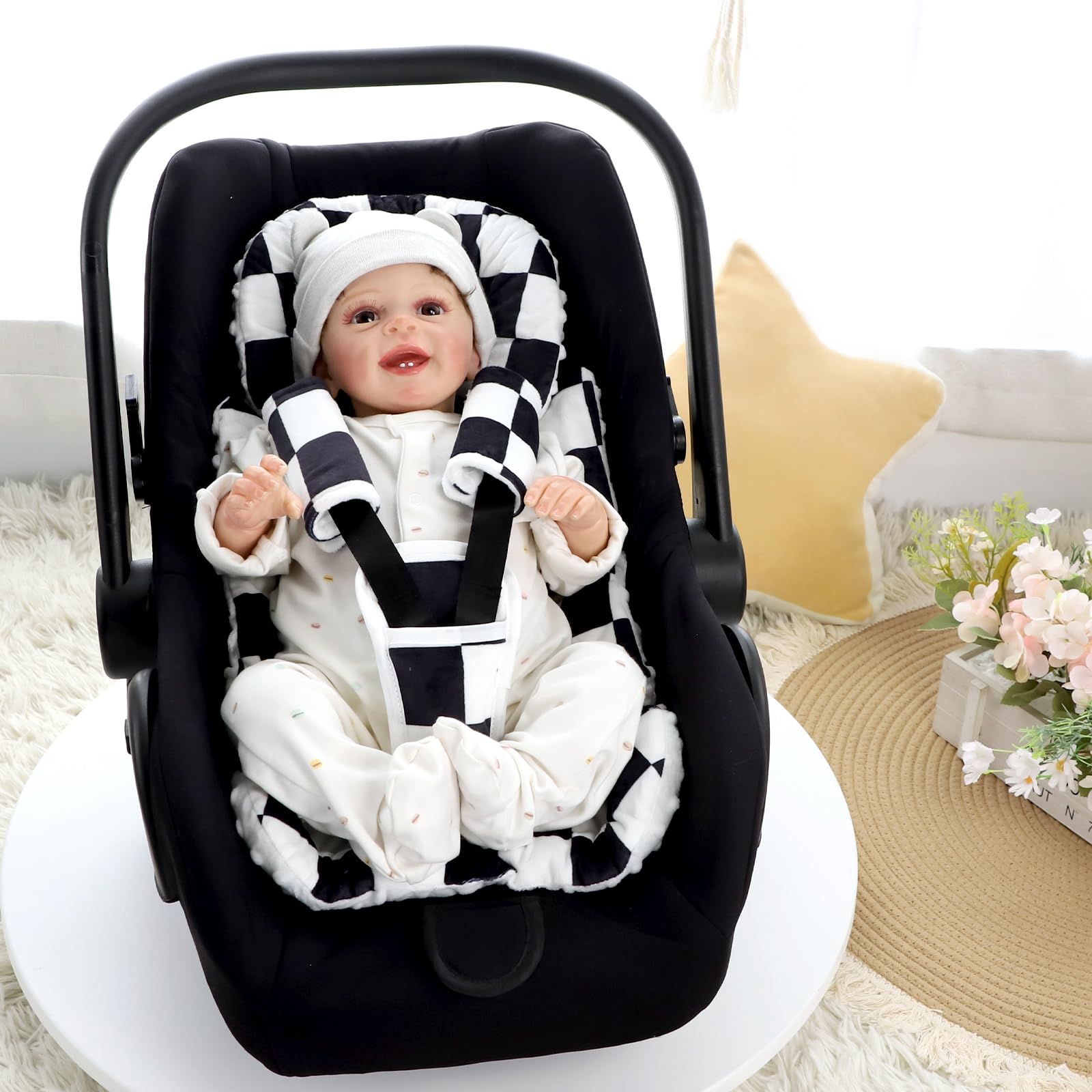 DILIMI infant insert fits car seats, strollers, and bouncers for travel.