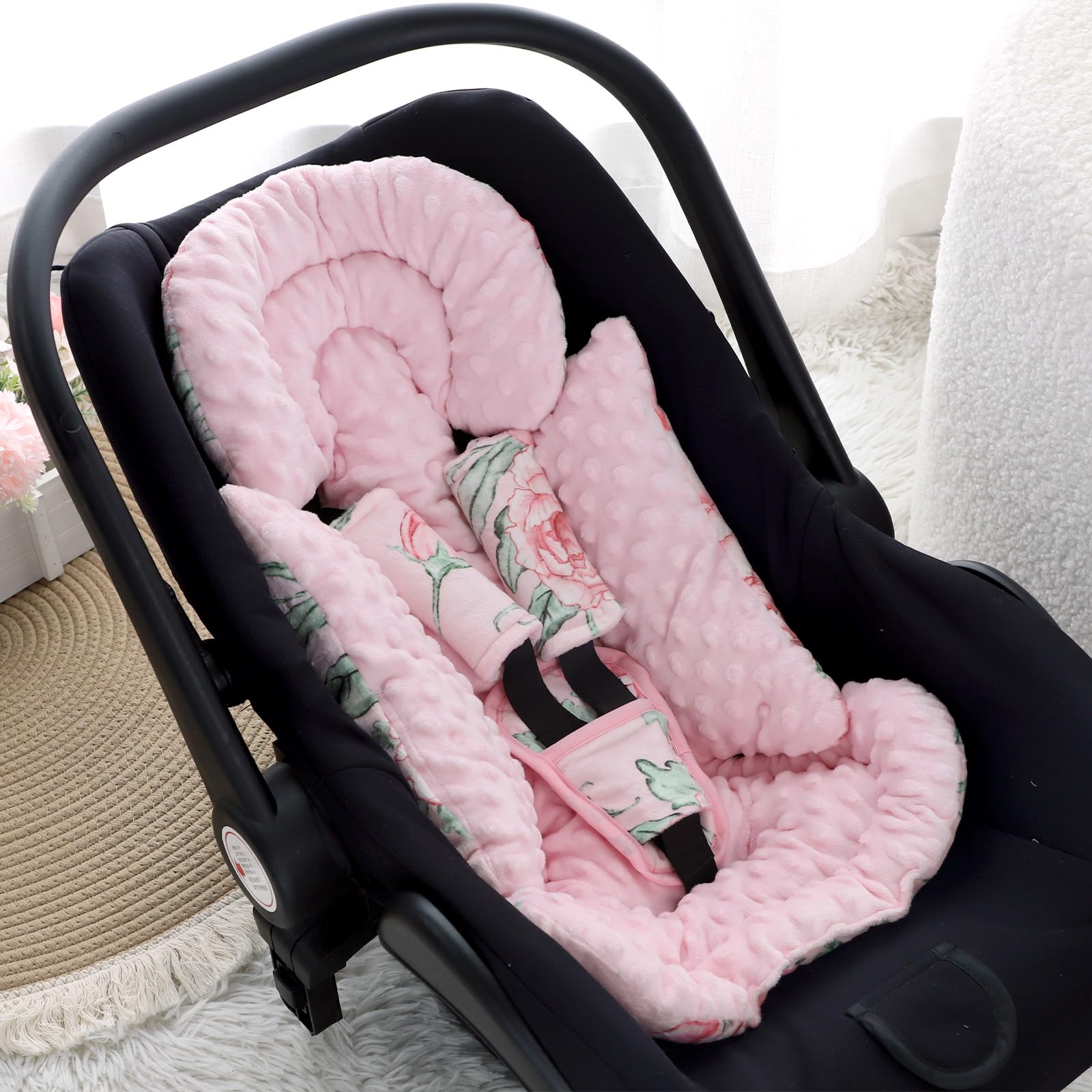 DILIMI gift-packaged newborn insert ideal for baby showers.