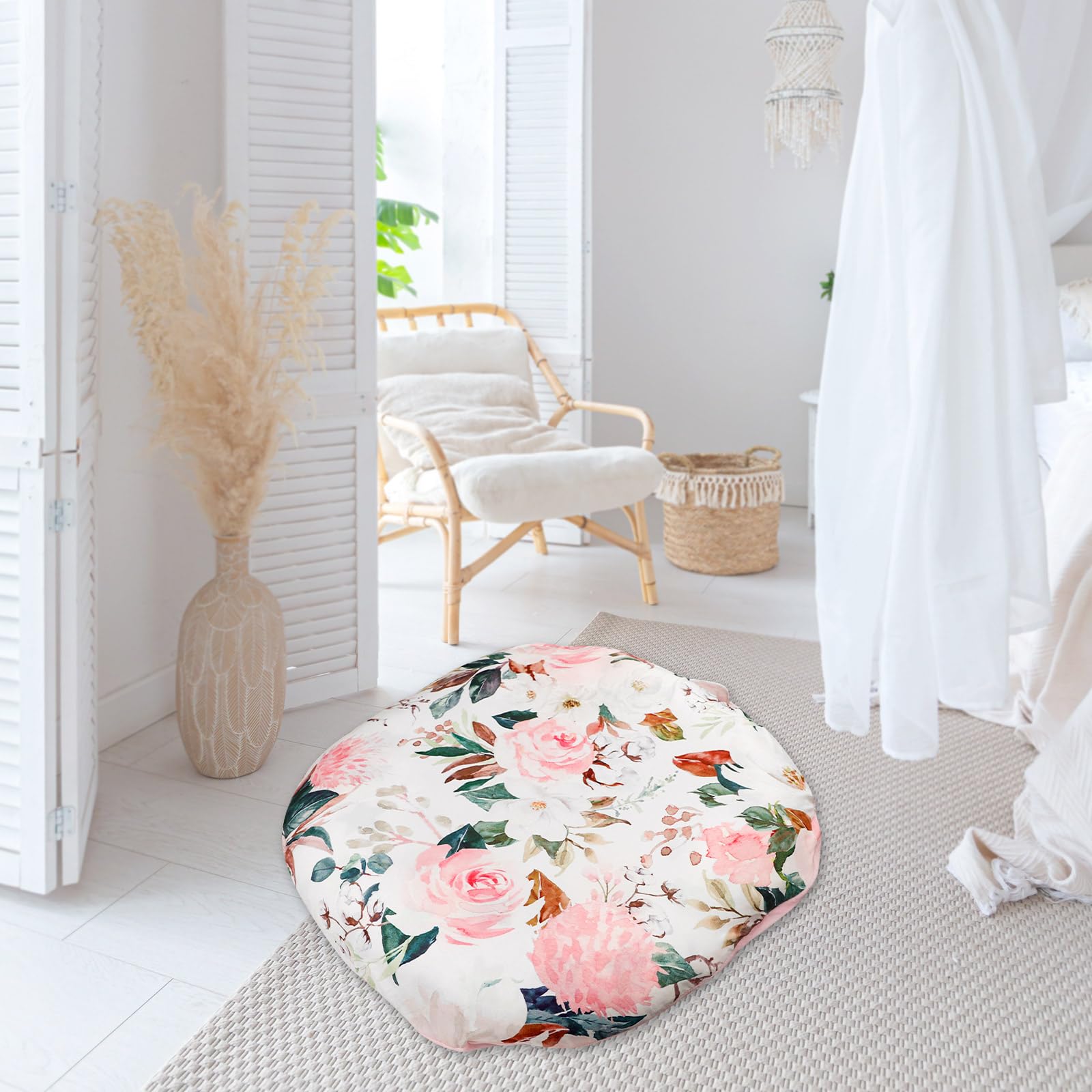 DILIMI soft plush fabric delivers cozy, breathable comfort.