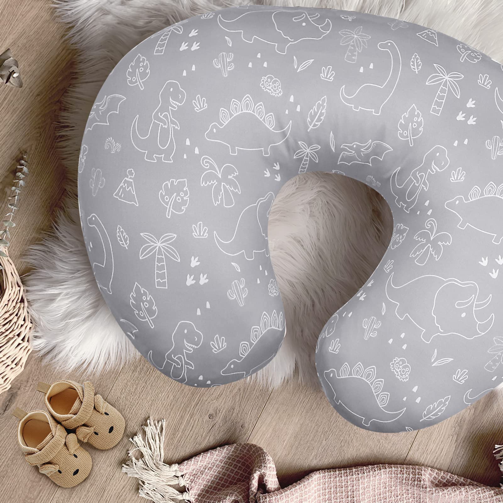 DILIMI stretch-fit design accommodates most Boppy-style pillows