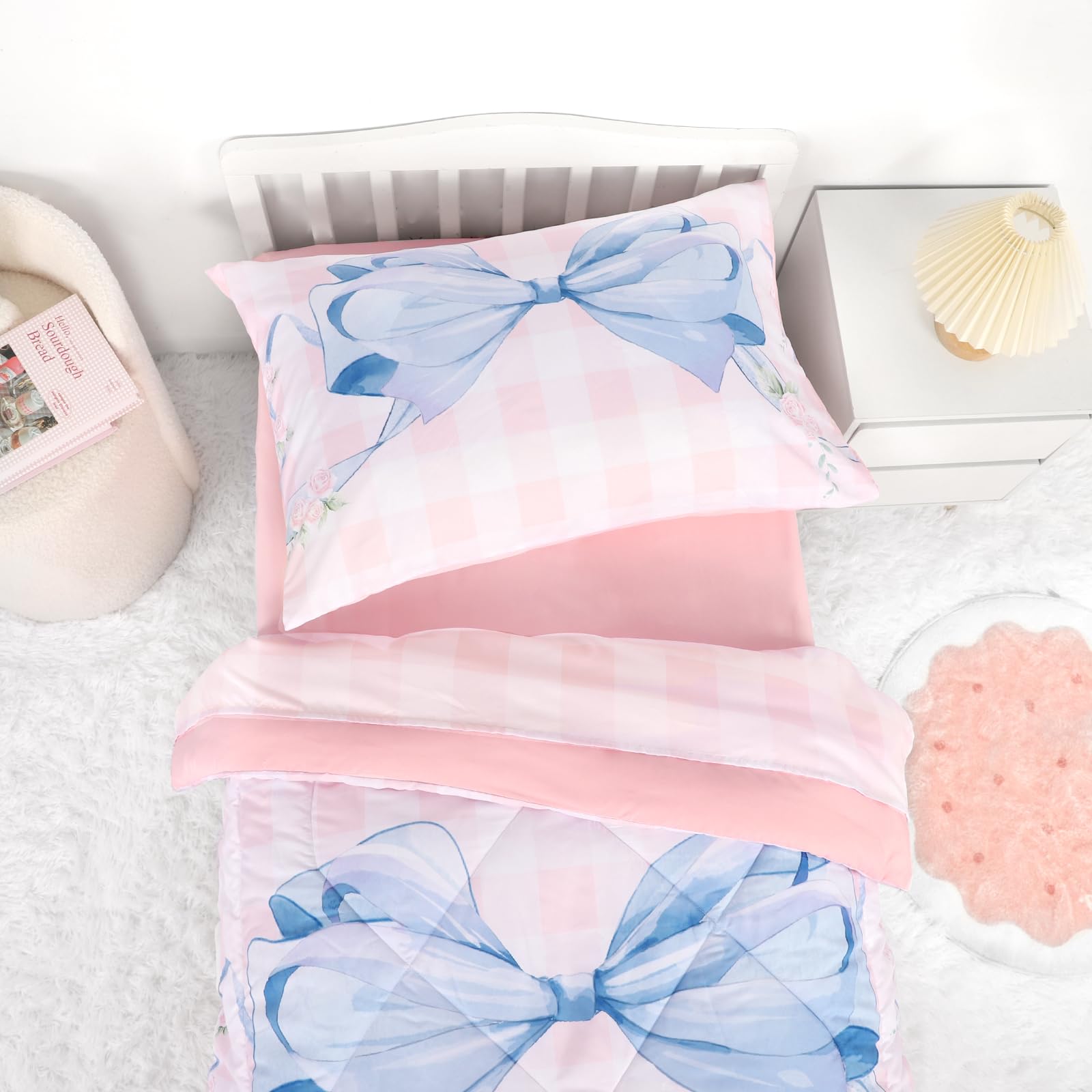 DILIMI microfiber close-up, ultra-soft touch