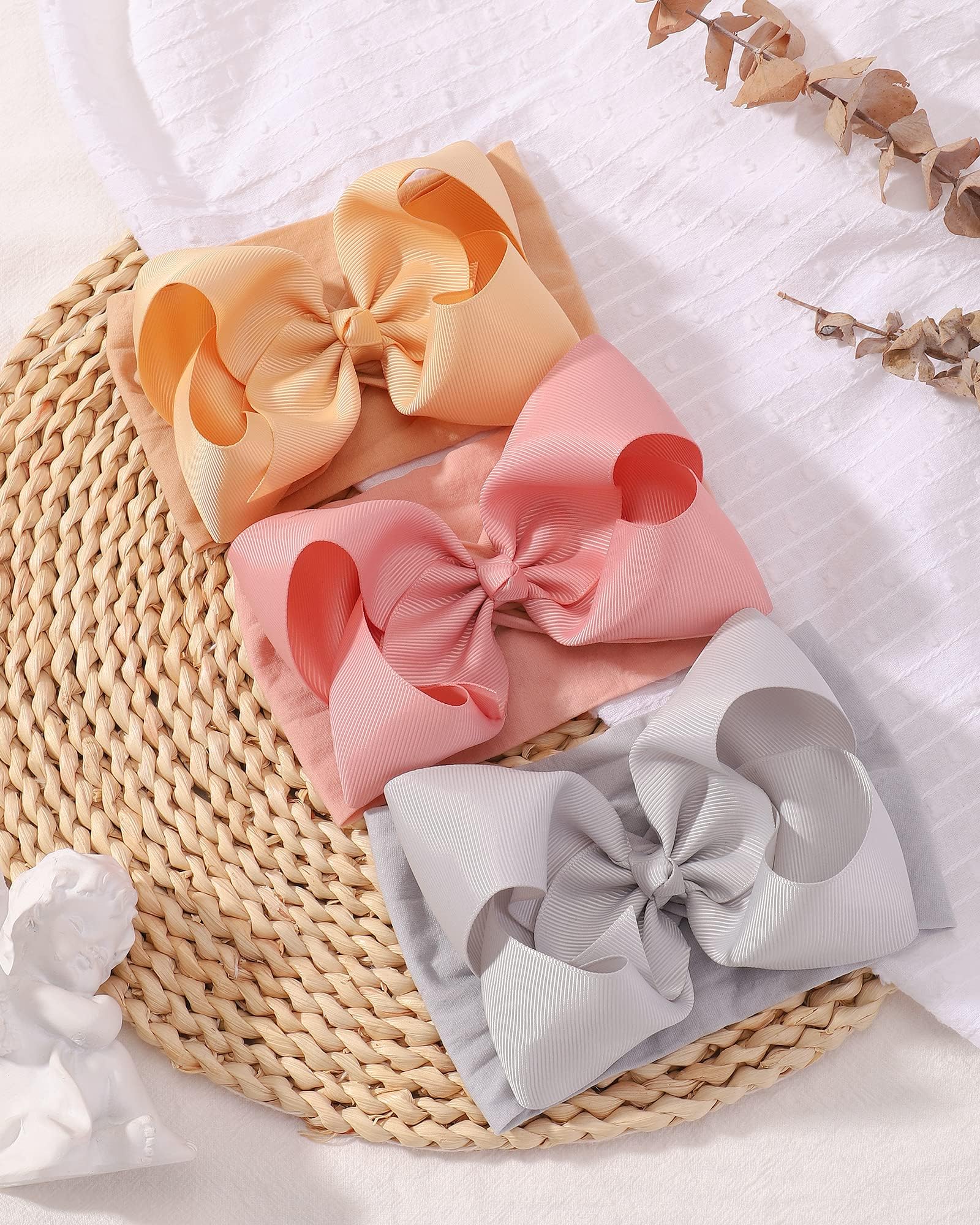 doboi baby headband in gift box, ready for gifting