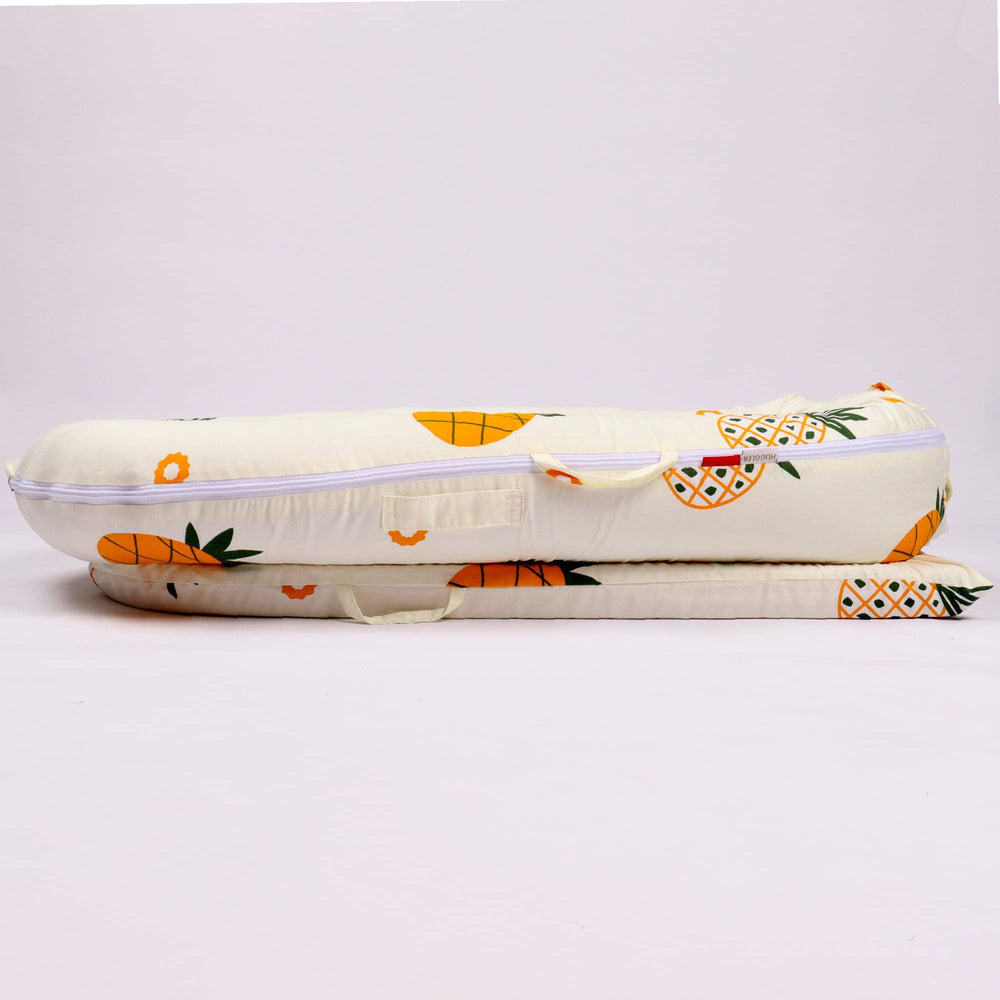 DockATot deluxe lounger cover features sturdy zippers and snap closures for lasting use.