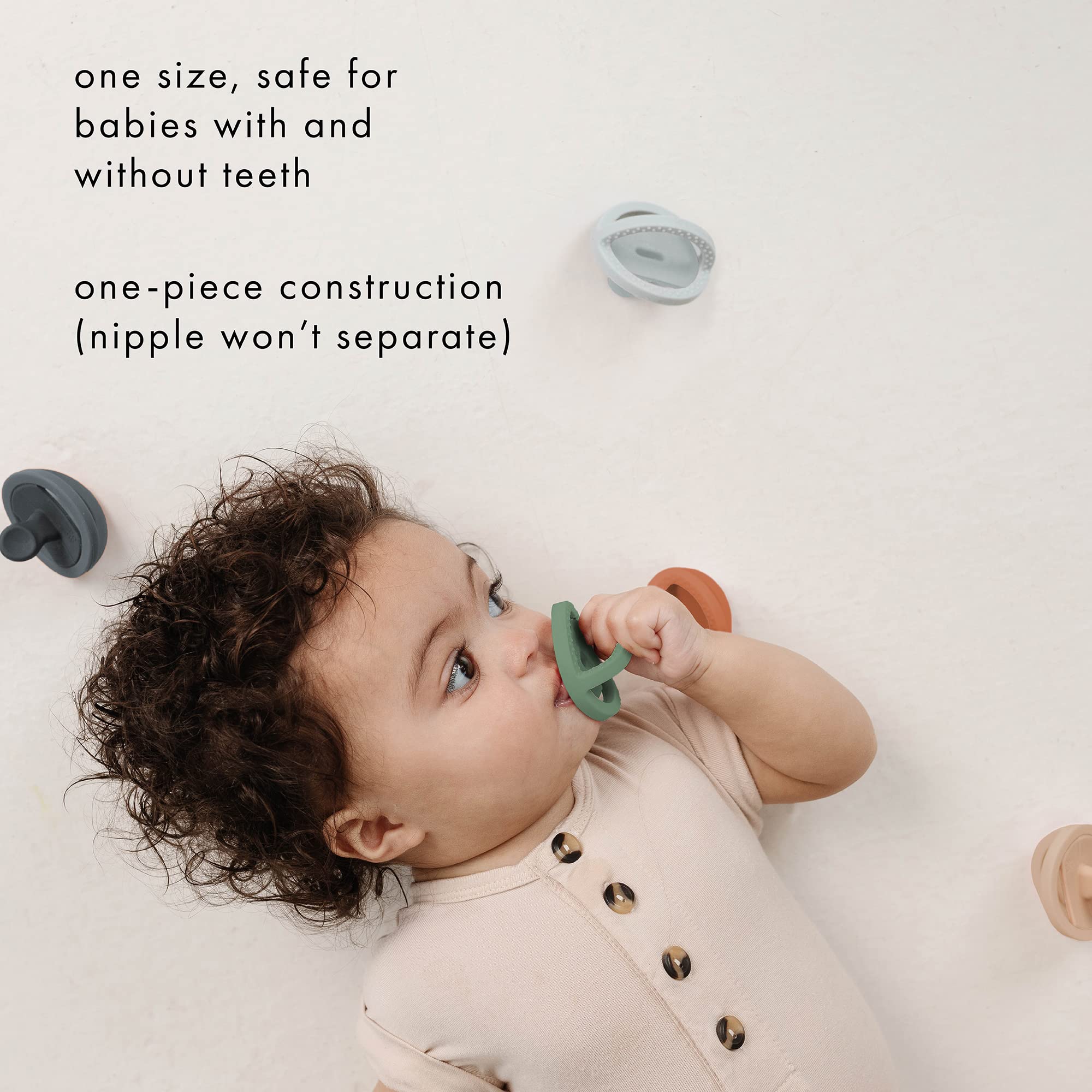 DODDLE & CO London Classic Pacifier dishwasher-safe for easy cleaning.